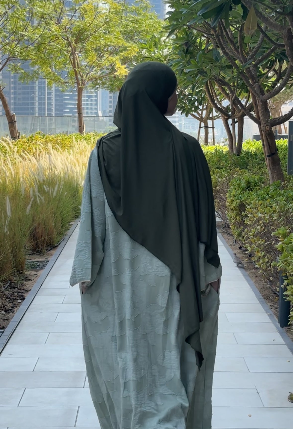 ABAYA NAJMA OLIVE